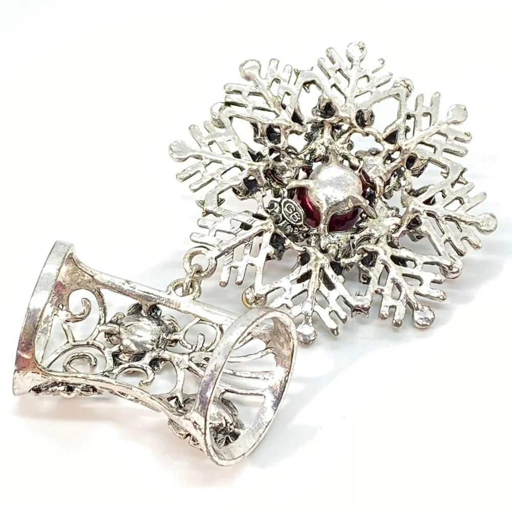 Vintage Gianni Bini GB Snowflake Rhinestone Silver Scarf Pendant